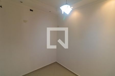 Quarto 2 de casa para alugar com 3 quartos, 100m² em Vila Guilhermina, São Paulo