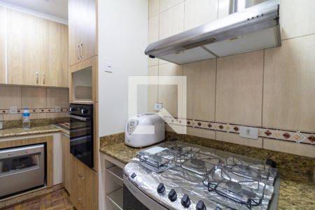 Casa à venda com 215m², 3 quartos e 3 vagas Casa à venda com 215m², 3 quartos e 3 vagasCozinha