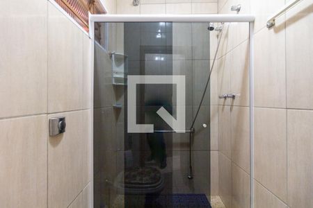 Casa à venda com 215m², 3 quartos e 3 vagas Casa à venda com 215m², 3 quartos e 3 vagasBanheiro Social 2