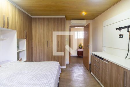 Casa à venda com 215m², 3 quartos e 3 vagas Casa à venda com 215m², 3 quartos e 3 vagasQuarto 3