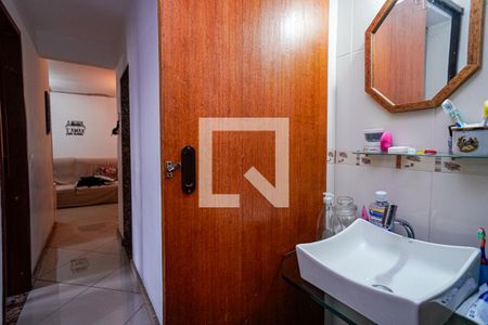 Banheiro de apartamento à venda com 2 quartos, 79m² em Fonseca, Niterói