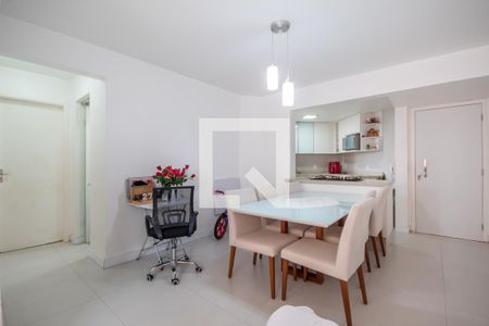 Apartamento à venda com 55m², 2 quartos e 1 vagaSala