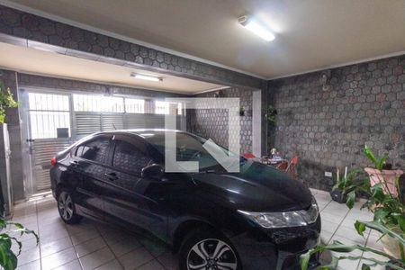 Casa à venda com 129m², 2 quartos e 2 vagas Casa à venda com 129m², 2 quartos e 2 vagasGaragem