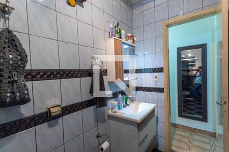 Casa à venda com 129m², 2 quartos e 2 vagas Casa à venda com 129m², 2 quartos e 2 vagasBanheiro 1