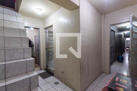 Casa à venda com 129m², 2 quartos e 2 vagas Casa à venda com 129m², 2 quartos e 2 vagasCorredor