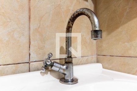 Casa à venda com 129m², 2 quartos e 2 vagas Casa à venda com 129m², 2 quartos e 2 vagasBanheiro - torneira