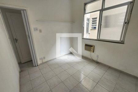 Quarto 2 de apartamento para alugar com 2 quartos, 48m² em Glória, Rio de Janeiro