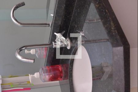 Apartamento à venda com 80m², 3 quartos e 2 vagasBanheiro