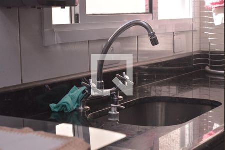 Apartamento à venda com 80m², 3 quartos e 2 vagasCozinha