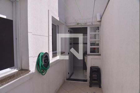 Apartamento à venda com 80m², 3 quartos e 2 vagasÁrea de serviço 