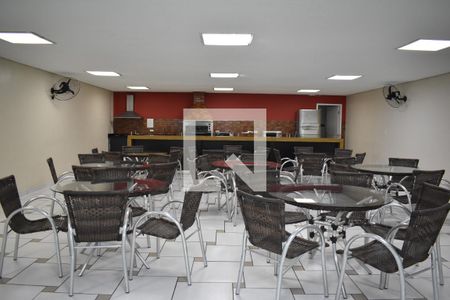 Apartamento para alugar com 46m², 2 quartos e 1 vagaÁrea comum - Salão de festas