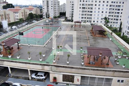Vista da Sala de apartamento para alugar com 2 quartos, 46m² em Portão, Curitiba