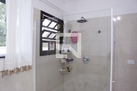 Casa à venda com 800m², 3 quartos e 4 vagasBanheiro da Suíte 2