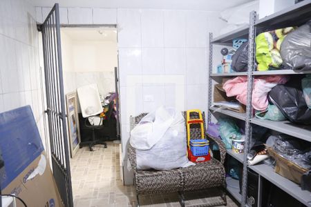 Casa à venda com 800m², 3 quartos e 4 vagasDepósito