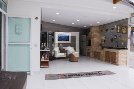 Casa à venda com 800m², 3 quartos e 4 vagasChurrasqueira