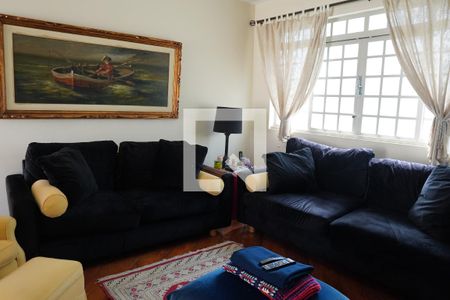 Casa à venda com 278m², 3 quartos e 3 vagasSala de TV 2