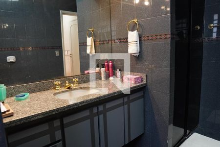 Casa à venda com 278m², 3 quartos e 3 vagasBanheiro Suite 3