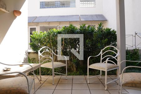 Casa à venda com 278m², 3 quartos e 3 vagasGarden