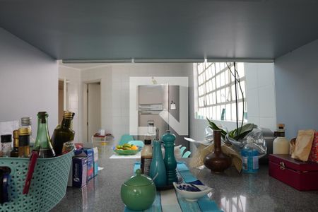 Casa à venda com 278m², 3 quartos e 3 vagasCozinha