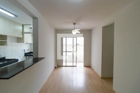 Salas de apartamento para alugar com 3 quartos, 60m² em Jardim Nova Europa, Campinas