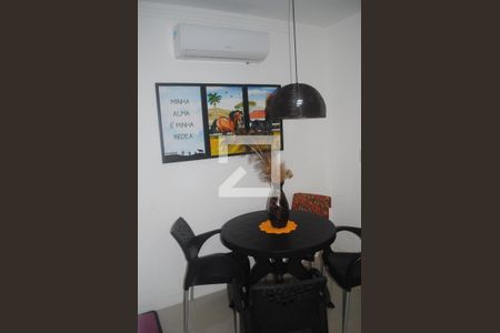 Sala de jantar de casa de condomínio para alugar com 2 quartos, 179m² em Stella Maris, Salvador