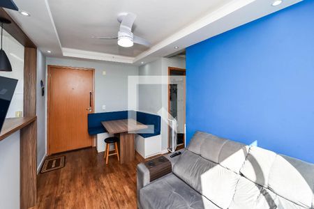Sala de apartamento para alugar com 2 quartos, 42m² em Jardim Leopoldina, Porto Alegre