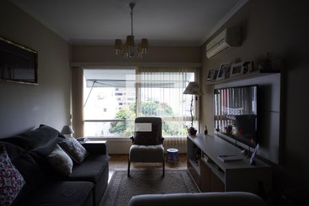 Sala de apartamento para alugar com 2 quartos, 81m² em Independência, Porto Alegre