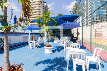 Apartamento para alugar com 100m², 2 quartos e 1 vaga Apartamento para alugar com 100m², 2 quartos e 1 vagaÁrea Comum