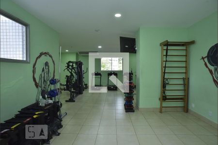 Apartamento para alugar com 100m², 2 quartos e 1 vaga Apartamento para alugar com 100m², 2 quartos e 1 vagaÁrea Comum