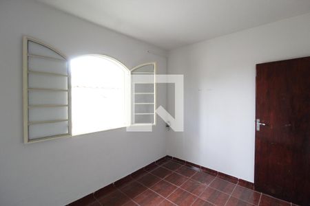 Quarto 2 de casa para alugar com 3 quartos, 120m² em Brasil, Uberlândia
