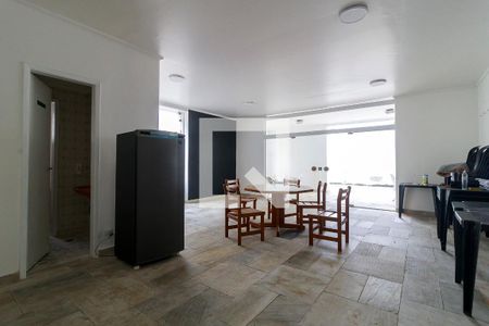 Apartamento à venda com 220m², 3 quartos e 1 vagaSalão de Festas