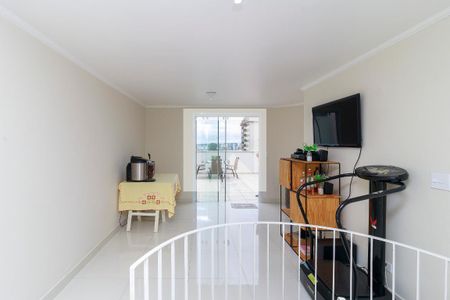 Apartamento à venda com 220m², 3 quartos e 1 vagaCobertura 