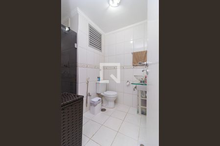 Apartamento à venda com 220m², 3 quartos e 1 vagaSuíte 2 - Banheiro