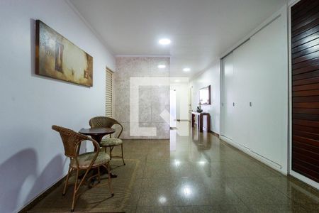 Apartamento à venda com 220m², 3 quartos e 1 vagaHall Social