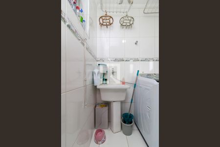 Apartamento à venda com 220m², 3 quartos e 1 vagaÁrea de Serviço