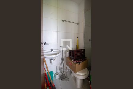 Apartamento para alugar com 113m², 5 quartos e 2 vagas Apartamento para alugar com 113m², 5 quartos e 2 vagasBanheiro de Serviço