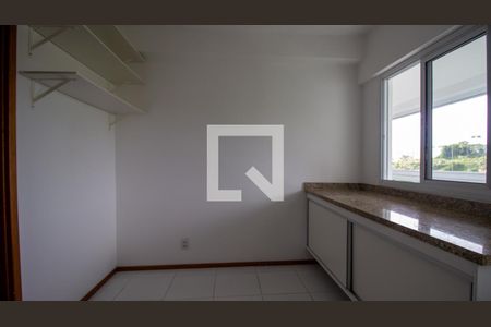 Apartamento para alugar com 113m², 5 quartos e 2 vagas Apartamento para alugar com 113m², 5 quartos e 2 vagasCozinha e Área de Serviço