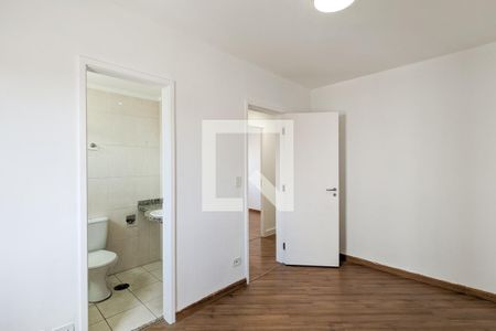 Quarto da suíte de apartamento para alugar com 3 quartos, 70m² em Taboão, São Bernardo do Campo