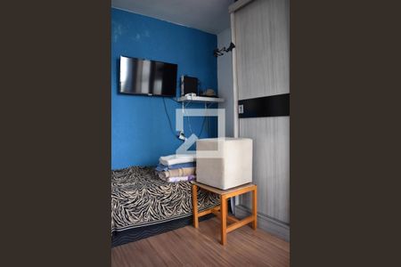 Quarto 2 de apartamento para alugar com 2 quartos, 50m² em Cidade Industrial de Curitiba, Curitiba