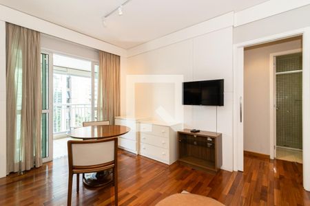 Sala de apartamento à venda com 1 quarto, 42m² em Vila Olímpia, São Paulo