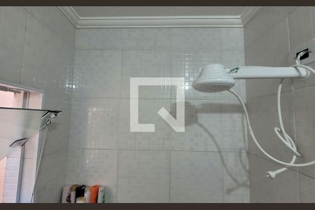 Casa à venda com 110m², 3 quartos e 2 vagasBanheiro