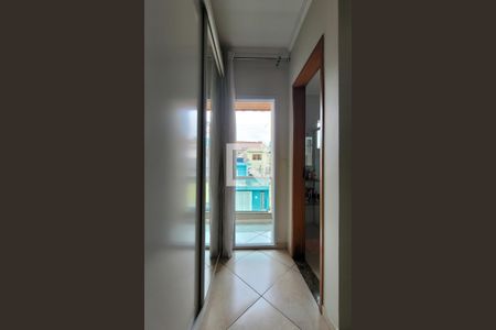 Casa à venda com 110m², 3 quartos e 2 vagasSuíte