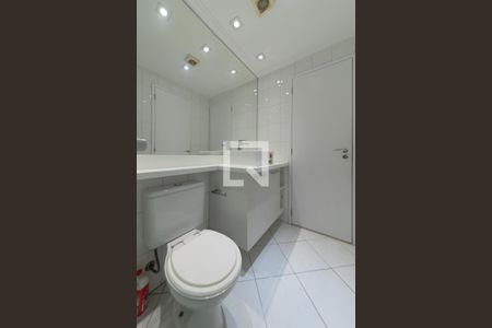 Banheiro Social de apartamento à venda com 3 quartos, 115m² em Cidade Monções, São Paulo