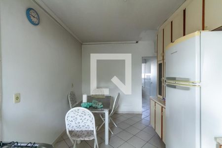 Apartamento à venda com 103m², 2 quartos e 1 vaga Apartamento à venda com 103m², 2 quartos e 1 vagaCozinha