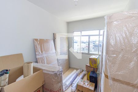 Quarto 1 de apartamento para alugar com 2 quartos, 100m² em Penha Circular, Rio de Janeiro