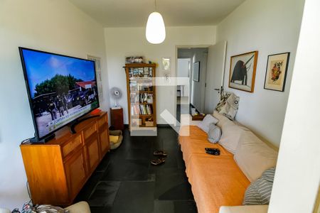 Sala de TV de apartamento à venda com 3 quartos, 220m² em Jardim Ampliação, São Paulo
