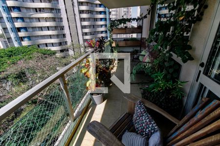 Varanda da Sala de apartamento à venda com 3 quartos, 220m² em Jardim Ampliação, São Paulo