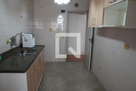 Apartamento para alugar com 64m², 2 quartos e 1 vagaCozinha