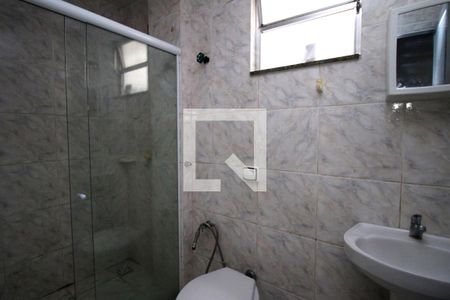 Banheiro de apartamento para alugar com 1 quarto, 70m² em Penha Circular, Rio de Janeiro
