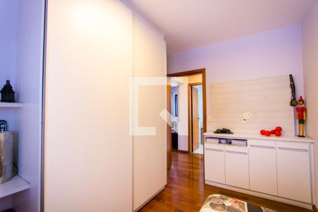 Apartamento à venda com 170m², 3 quartos e 2 vagasQuarto 3